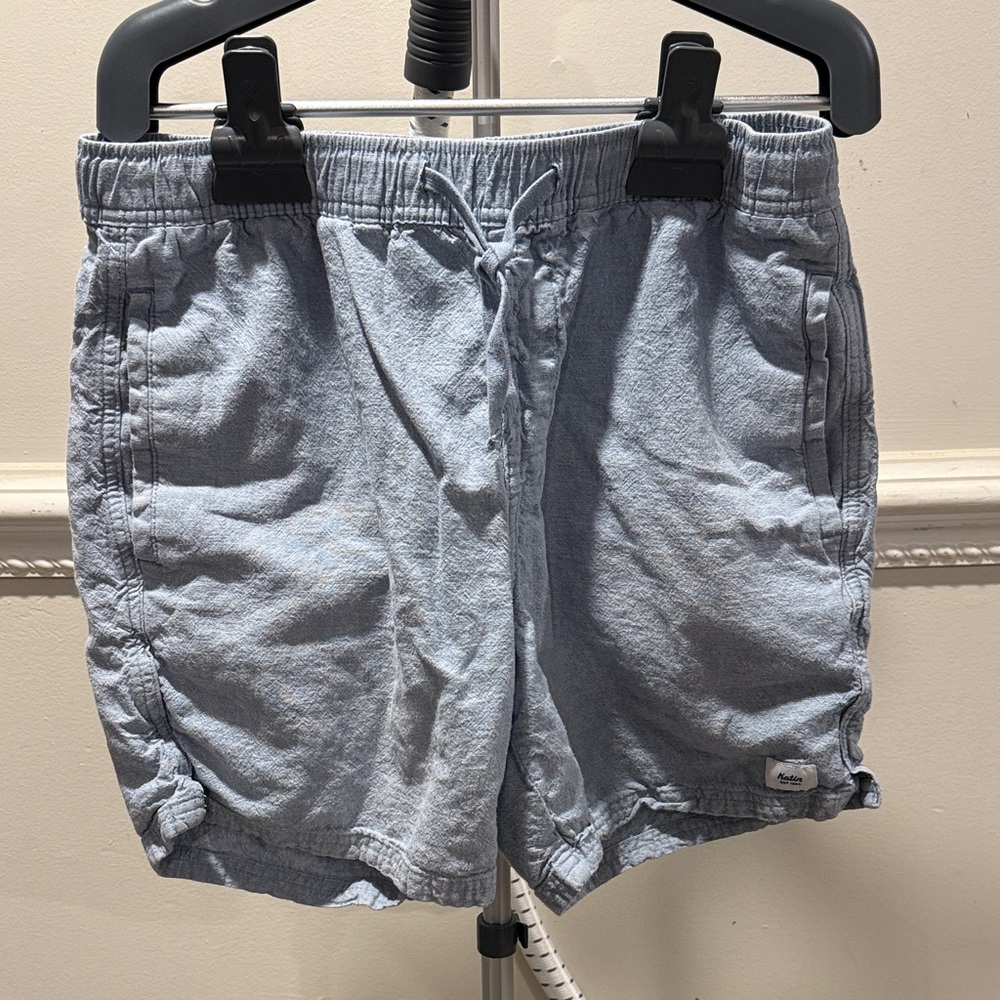 Men's Athletic Light Gray Shorts